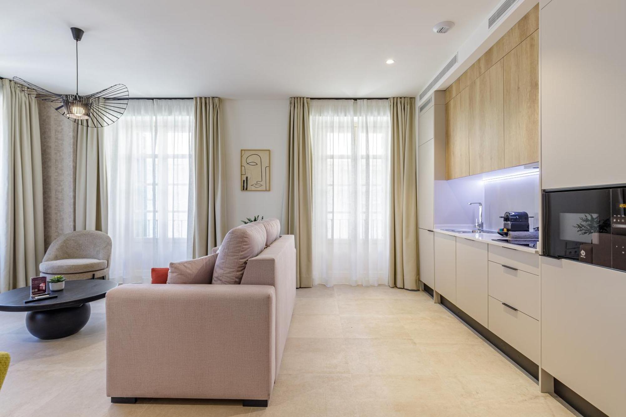 Plaza Del Siglo Suites & Boutique Apartments By Caleta Homes Málaga Eksteriør billede
