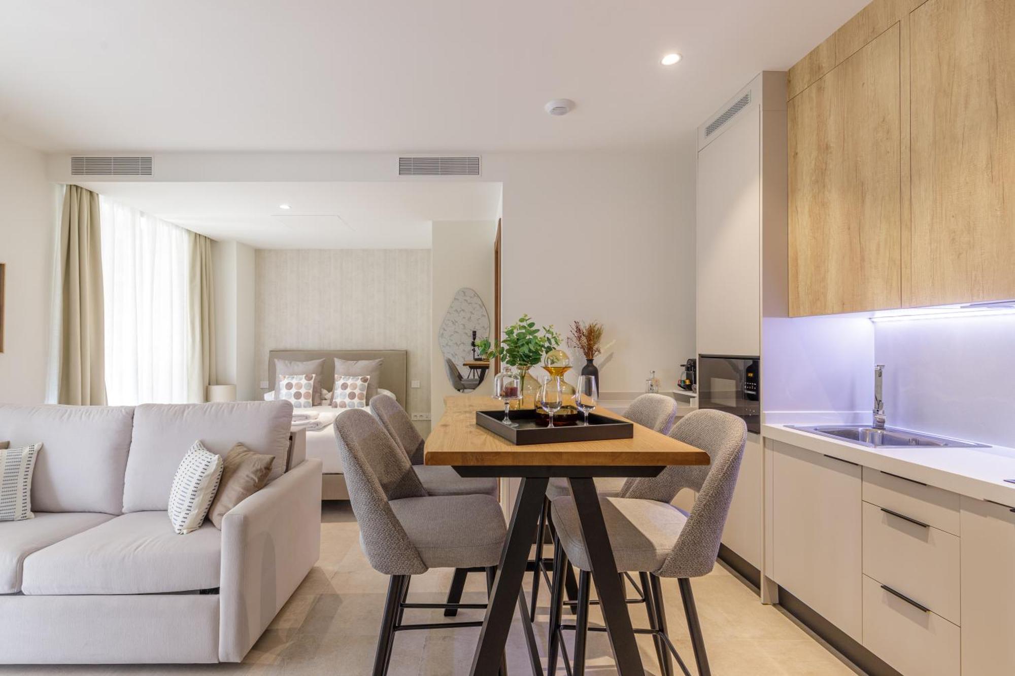 Plaza Del Siglo Suites & Boutique Apartments By Caleta Homes Málaga Eksteriør billede