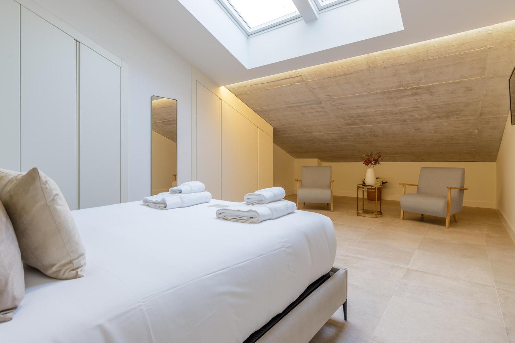 Plaza Del Siglo Suites & Boutique Apartments By Caleta Homes Málaga Eksteriør billede