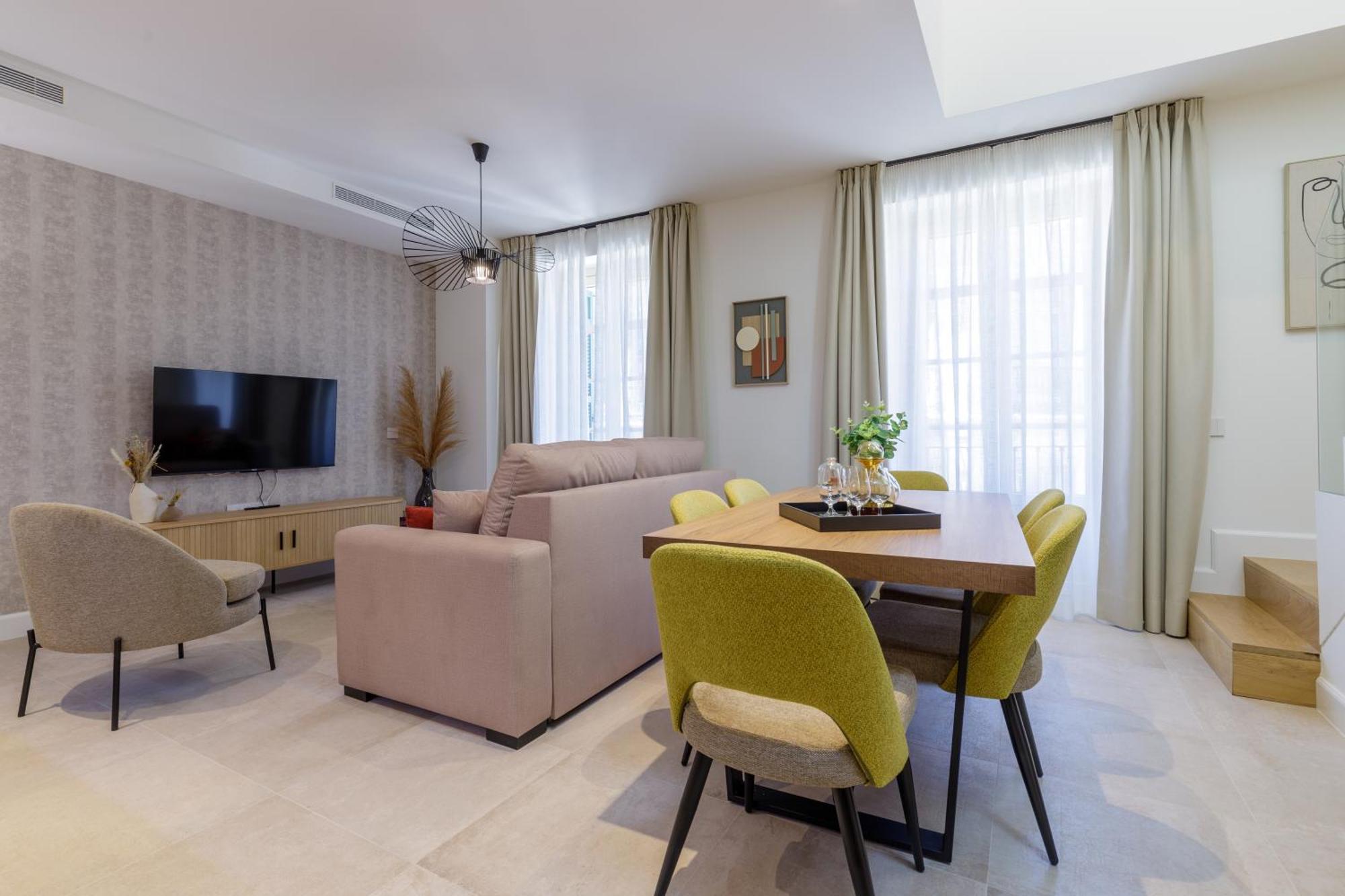Plaza Del Siglo Suites & Boutique Apartments By Caleta Homes Málaga Eksteriør billede
