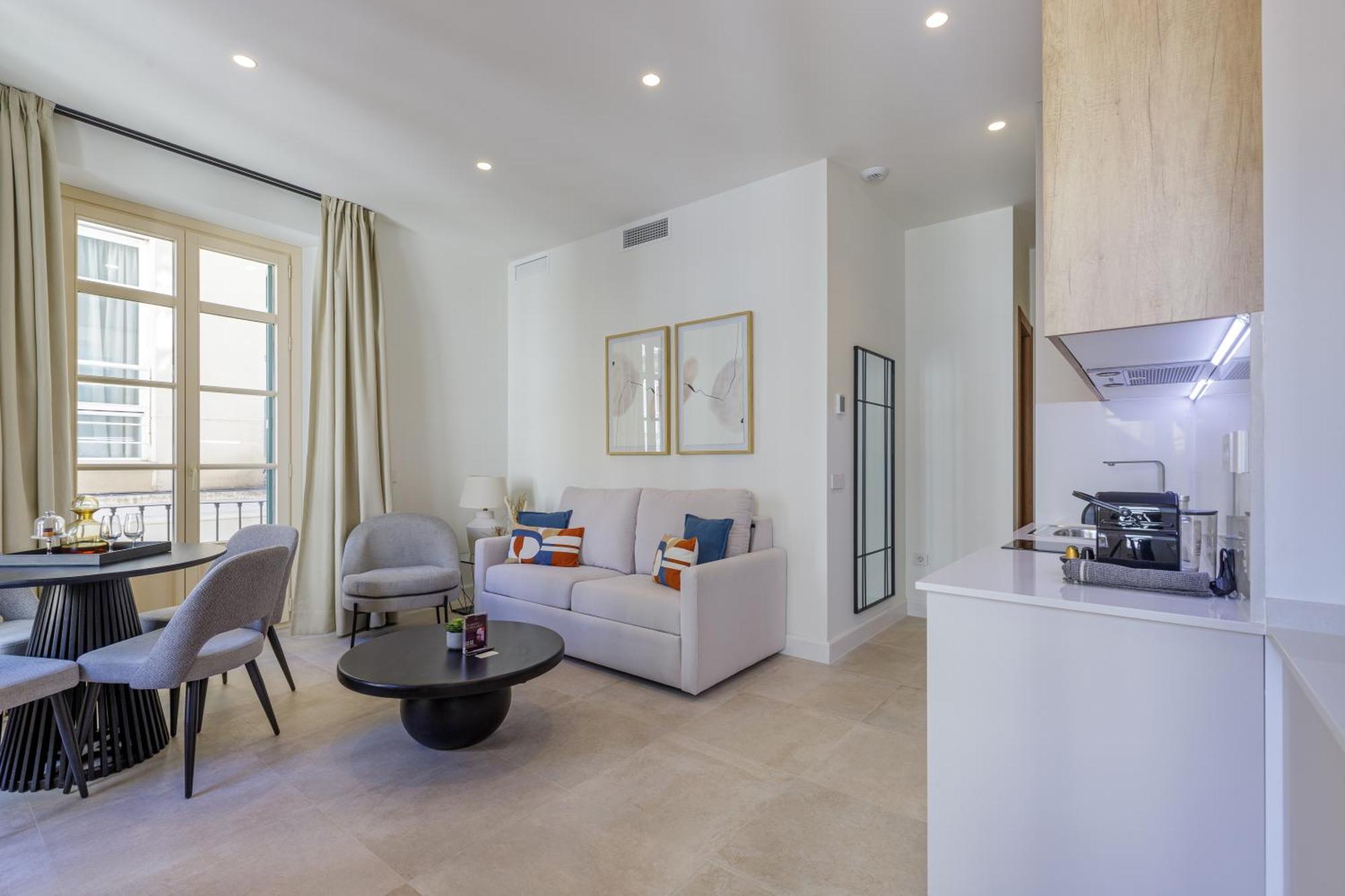 Plaza Del Siglo Suites & Boutique Apartments By Caleta Homes Málaga Eksteriør billede