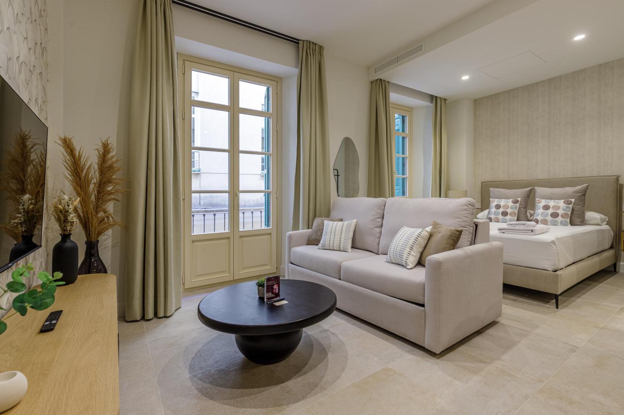 Plaza Del Siglo Suites & Boutique Apartments By Caleta Homes Málaga Eksteriør billede